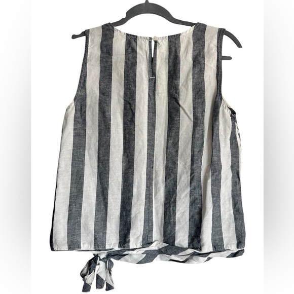 Printed Tie Waist Top - Picture 2 of 4